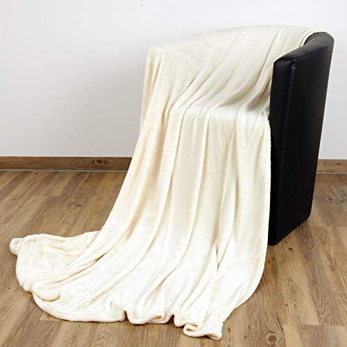 Bestlivings Kuscheldecke Wohndecke Celina, Tagesdecke für Sofa, Couch, Bett - hochwertige Flauschige Decke, 90 x 140 cm - Champanger von Bestlivings