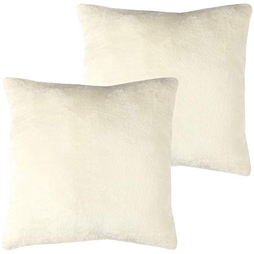 Bestlivings Flauschige Kissenhülle Celina (60 x 60 cm / 2er Pack) - Kuscheliger Bezug mit Reißverschluss Champagner ideal für Dekokissen und Sofakissen Bestlivings Flauschige Kissenhülle Celina (60 x 60 cm / 2er Pack) - Kuscheliger Bezug mit Reißverschluss Champagner ideal für Dekokissen und Sofakissen von Bestlivings