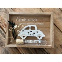 Geschenk Führerschein | Glückwunsch Set Mit Holzrahmen, Auto-Deko, Trockenblumen, Spritgeld-Röhrchen Geschenkidee Autofahrer, Geldgeschenk Geschenk Führerschein | Glückwunsch Set Mit Holzrahmen, Auto-Deko, Trockenblumen, Spritgeld-Röhrchen Geschenkidee Autofahrer, Geldgeschenk von BetonideenBySu