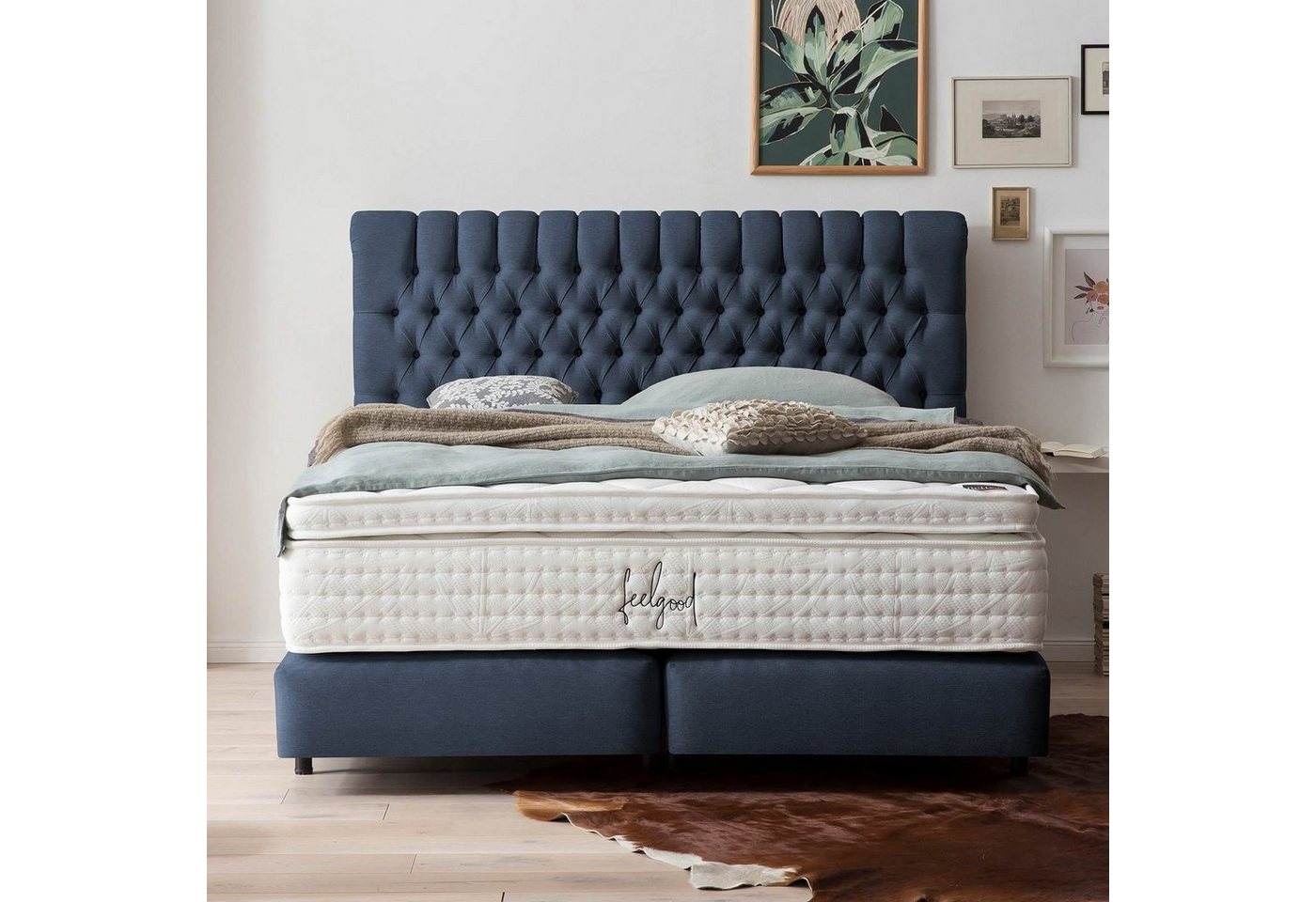 BettCo Boxspringbett Chester (in Marine Webstoff, 140 x 200 cm), Chesterfield-Design + optionaler Topper, Schwebeoptik von BettCo