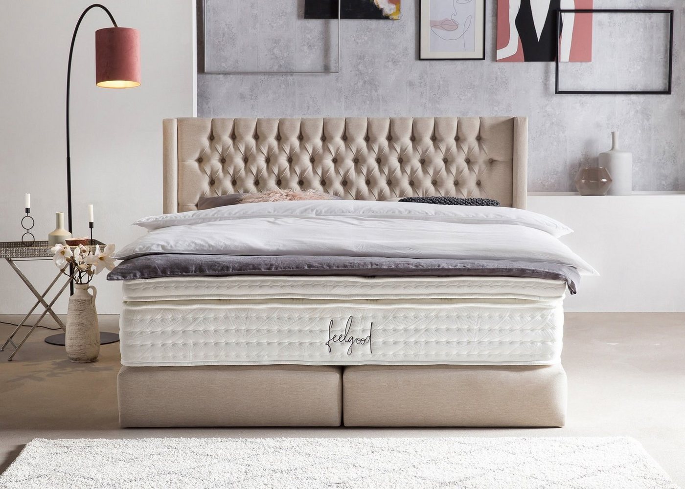 BettCo Boxspringbett Florida (in Beige Webstoff, 140 x 200 cm), Kopfteil mit Ohren + optionaler Topper, Gleiterfüße von BettCo