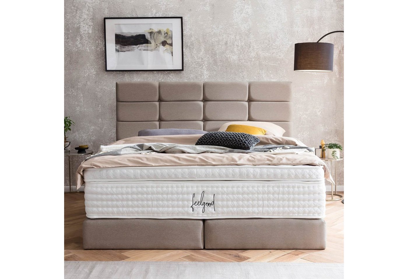 BettCo Boxspringbett Kansas (in Nougat Webstoff, 160 x 200 cm), Kachel-Design + optionaler Topper, Gleiterfüße von BettCo