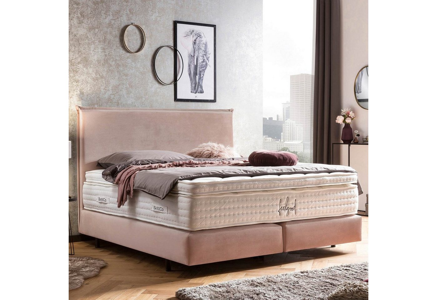 BettCo Boxspringbett London (140 x 200 cm, in Rose Samt), Zeitloses-Design mit Biese + optionaler Topper, Schwebeoptik von BettCo