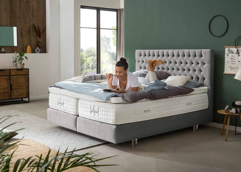 BettCo Boxspringbett Vegas (7-St., 200 x 200 cm), Chesterfield Design, Topper optional, Acryl-Füße von BettCo