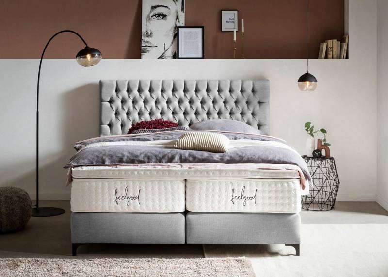 BettCo Boxspringbett Vegas (in Hellgrau Webstoff, 7-St., 180 x 200 cm), Chesterfield Design, Topper optional, Metallfüße von BettCo