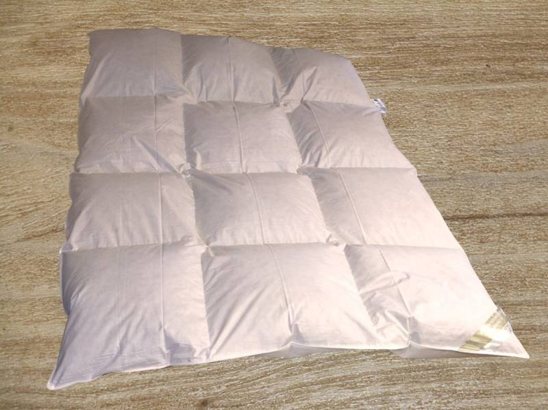 Betten Hofmann Kuschelwarmes Daunenbett Daunendecke 3x4 135x200 cm 100% neue ... von Betten Hofmann