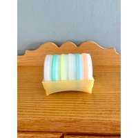 Pastellfarben Tupperware Untersetzer Set Plastik Drinnen Oder Draußen Wagon 1960Er Jahre von BetterDaysVintageCA