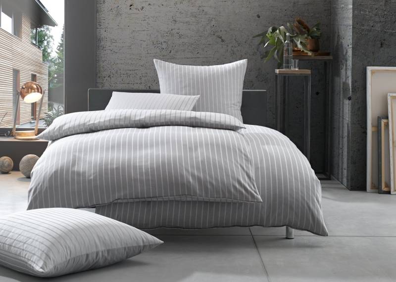 Bettwaesche-mit-Stil Damast Mako-Satin Wendebettwäsche grau Kissen 40x40 von Bettwaesche-mit-Stil