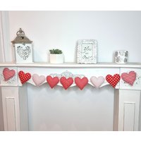 Rote Herzgirlande Valentinstag Herzgirlande, Herbstgirlande, Herbstdekoration, Rote Girlande Zum von BettyHomeDecor