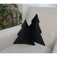 Schwarzes Weihnachtsbaumkissen Samtkissen Weihnachtsdekoration Dekokissen, Weihnachtsbaum Form Sofakissen von BettyHomeDecor