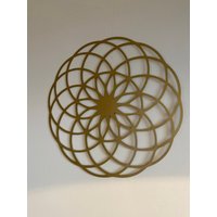 Blumen Torus Aus Goldenem Metall - Kunstwandobjekt von BewegungsraumScherg