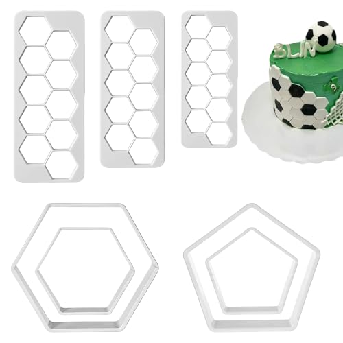 Bewudy 7 Stück Ausstecher Fussball, Kunststoff Ausstechformen Set Fondant Fußball Keksschneider Hexagon Ausstechform für DIY Fussball Plätzchen Dessert Torten Dekorieren (7 Größen) von Bewudy