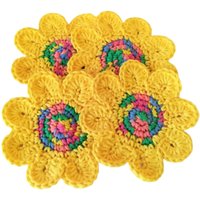 Untersetzer Aus 100% Baumwolle, Gänseblümchen, Gelb Mit Pastellregenbogen Gehäkelter Becherteppich, Kaffee-Bar-Dekor, Kleine Geschenkidee von BeyondCrochet