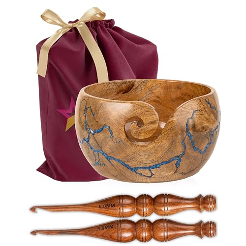 Bhartiya Handicrafts Garnschüsselhalter aus Holz, groß, für Stricken, Häkelgarn, Zubehör, Garnkugelhalter, Geschenk für Stricker, fraktale Holzverbrennung und blaue Harz-Kunstwerke (groß, 17,8 x 17,8 Bhartiya Handicrafts Garnschüsselhalter aus Holz, groß, für Stricken, Häkelgarn, Zubehör, Garnkugelhalter, Geschenk für Stricker, fraktale Holzverbrennung und blaue Harz-Kunstwerke (groß, 17,8 x 17,8 von Bhartiya Handicrafts