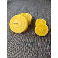 Teelichter Und Maxiteelicher Aus 100% Reinem Bienenwachs von Bienenhexe
