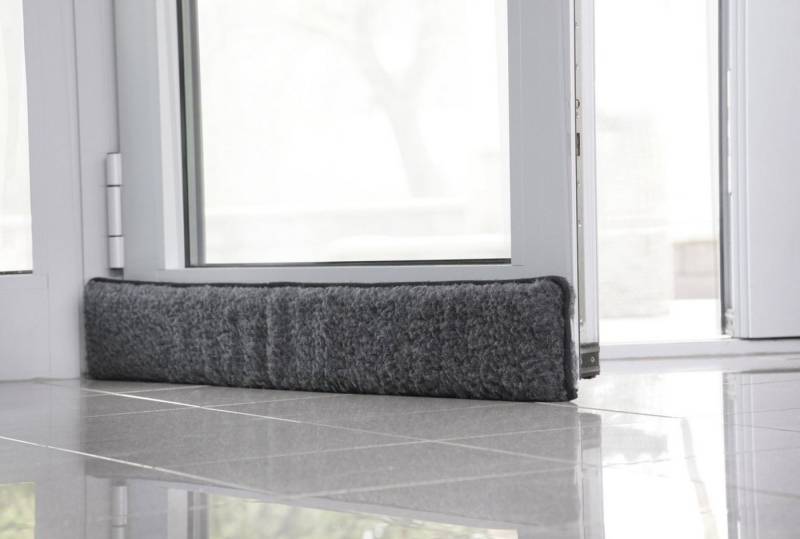 BigDean Zugluftstopper 100cm Tür Windstopper selbstklebend Schurwolle anthrazit, 1-tlg. BigDean Zugluftstopper 100cm Tür Windstopper selbstklebend Schurwolle anthrazit, 1-tlg. von BigDean