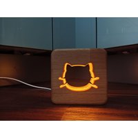 Katze Deko Holz Led Nachtlicht/Tischlicht-Katze Deko-Holz Deko-Led Nachlicht - Lampe, Usb-C von BigHeadWood