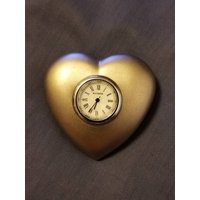 Seltene Bucherer Tisch Papierbeschwerer Herz Quarz Uhr Seltene Bucherer Tisch Papierbeschwerer Herz Quarz Uhr von BigLouAntiqueGems