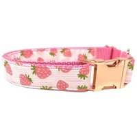 Hundehalsband, Rosa, Erdbeere, Rosegold, Personalisiert, Graviert, Süß, Designer, Welpe, Katze, Haustier, Klein, Medium, Groß, Mode von BigPupPetFashion