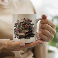 Büchertassen, Gothic Tassen, Buchtassen, Buchmerch Büchertassen, Gothic Tassen, Buchtassen, Buchmerch von BiggisPlaceDE