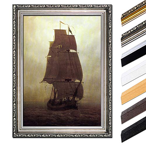 Bild mit Rahmen - Caspar David Friedrich Segelschiff 30x40 cm - Gerahmtes Leinwandbild Alte Meister - Antiker Rahmen Silber Barock, Klassisch von Bilderdepot24