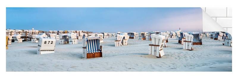 Bilderdepot24 Badrückwand blau fugenlose Wandverkleidung Bad mit Motiv, (Hartfolie matt » Selbstklebend SMART 0,35 mm), wasserfestes Wandpaneel Strandkörbe an der Nordsee von Bilderdepot24