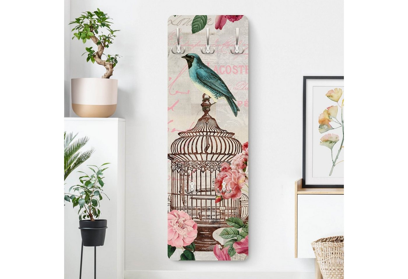 Bilderdepot24 Garderobenpaneel Design Blumen Landhaus Tiere Vintage Shabby Rosa Blüten blaue Vögel (ausgefallenes Flur Wandpaneel mit Garderobenhaken Kleiderhaken hängend), moderne Wandgarderobe - Flurgarderobe im schmalen Hakenpaneel Design von Bilderdepot24