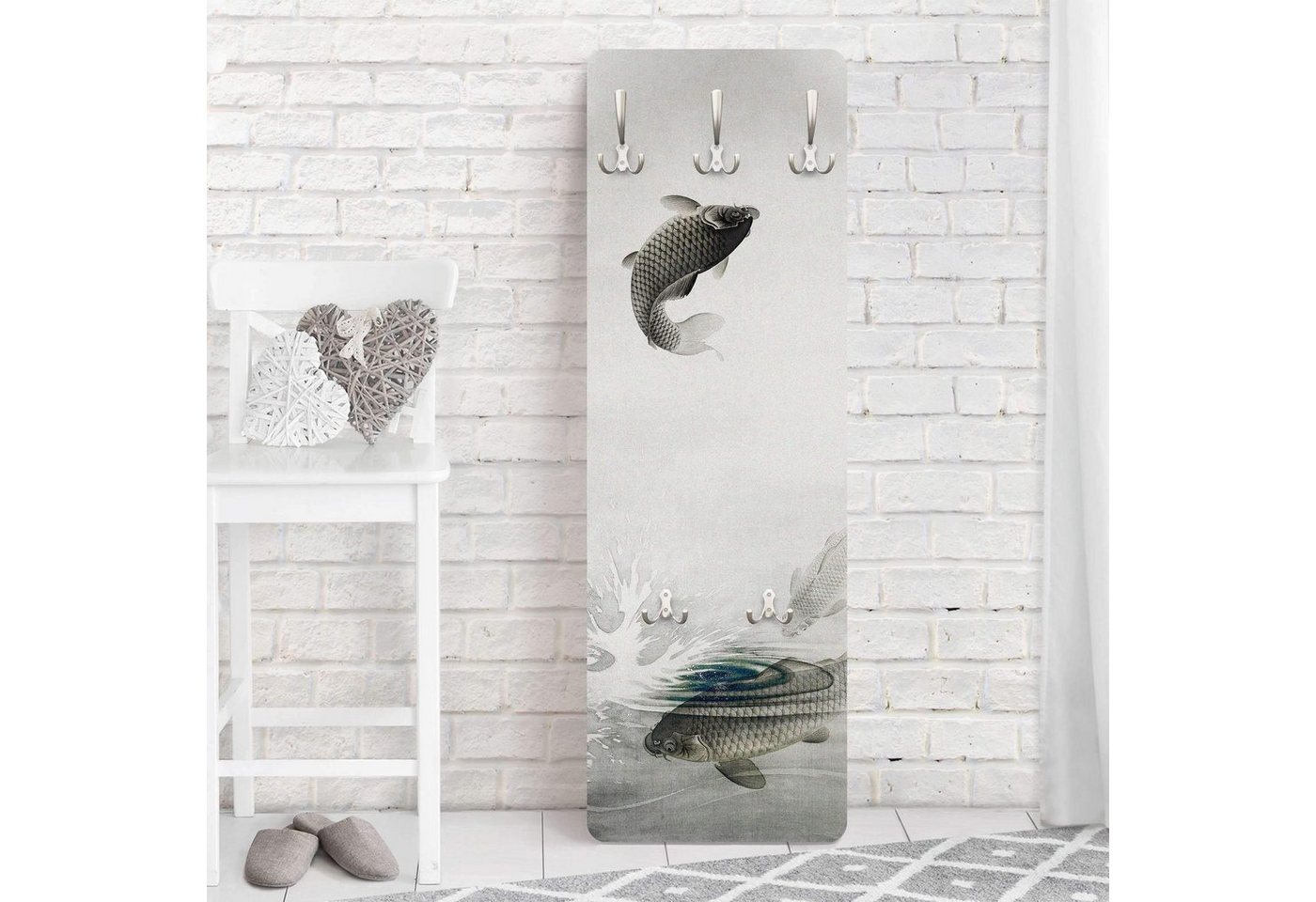 Bilderdepot24 Garderobenpaneel grau Retro Vintage Tiere Vintage Illustration Asiatische Fische III (ausgefallenes Flur Wandpaneel mit Garderobenhaken Kleiderhaken hängend), moderne Wandgarderobe - Flurgarderobe im schmalen Hakenpaneel Design von Bilderdepot24