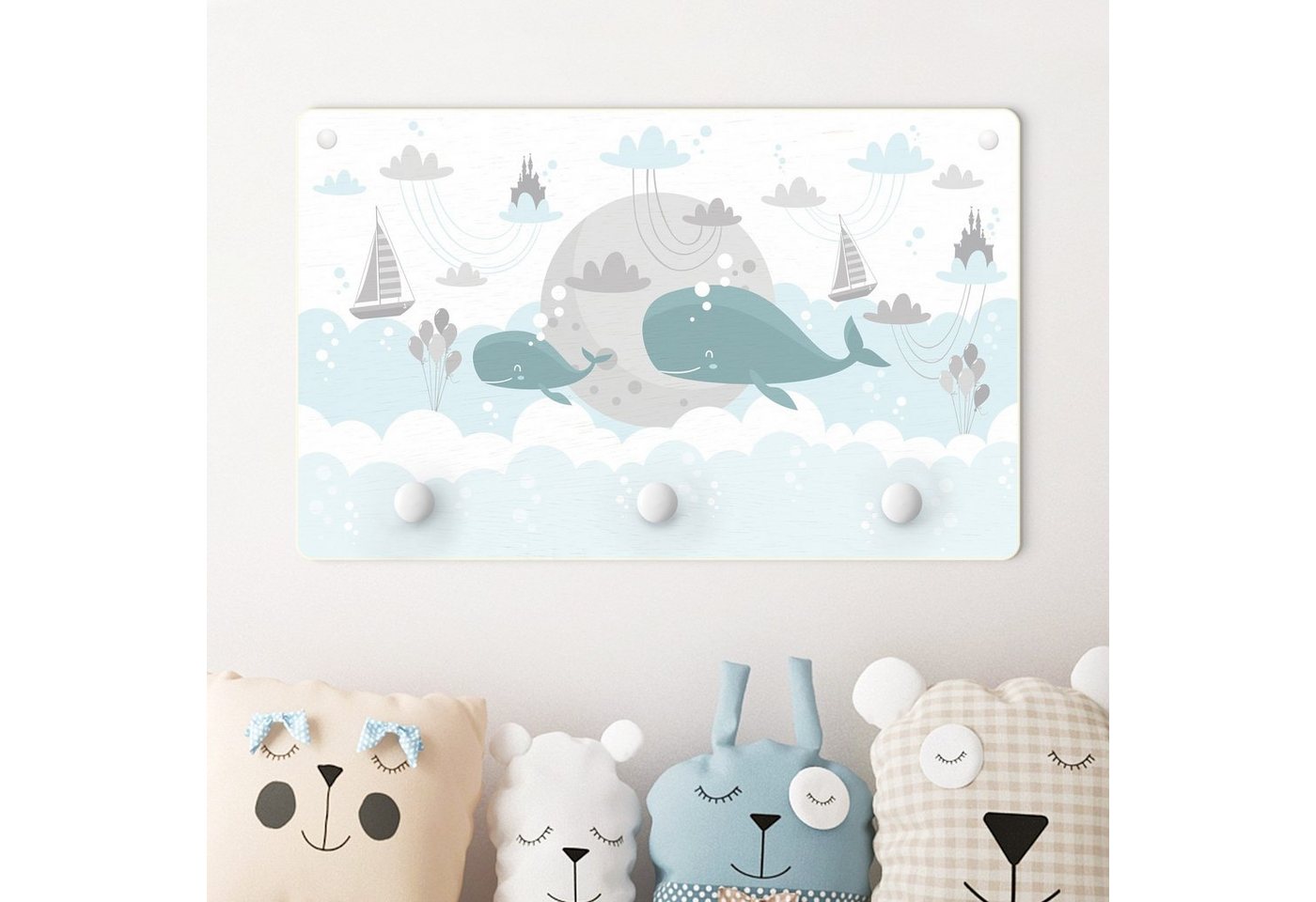 Bilderdepot24 Garderobenpaneel weiss Illustration Tiere Wolken mit Wal und Schloss (Kindergarderobe Holz Kleiderhaken für die Wand inkl. Montagematerial), moderne Wand Garderobenleiste Flur - kleine Hakenleiste Kinderzimmer von Bilderdepot24