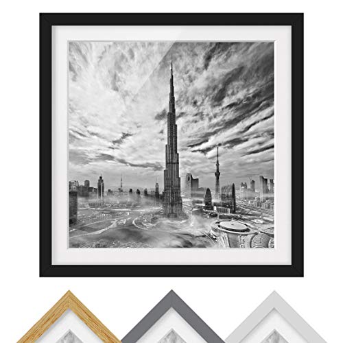 Bild mit Rahmen Echtholz - Dubai Super Skyline - Farbe Schwarz 30 x 30 cm von Bilderwelten