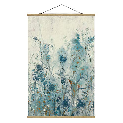 Stoffbild Posterleisten Blaue Frühlingswiese II Hochformat 3:2 120x80cm Eiche von Bilderwelten