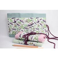 Rollmäppchen Buntstiftemäppchen "Holunderelfen" Für 20 Dicke Buntstifte Rollmäppchen Buntstiftemäppchen "Holunderelfen" Für 20 Dicke Buntstifte von Billinchen