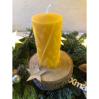 Bienenwachs Stumpe Sterne Und Bäume 100% Bienenwachs Stumpe Sterne Und Bäume 100% von BinesImkerei