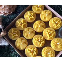 Bienenwachs Teelichter Winteredition 15 + 1 Glas 100% von BinesImkerei