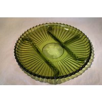 Geteilte Servierplatte Aus Olivgrünem Glas von BirdFarming