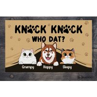 Benutzerdefinierte Namen Fußmatte, Knock Who Dat, Lustige Willkommensmatte, Dekorative Matte Für Hunde, Katzenteppich, Tierliebhaber Geschenk von BirgitVStore