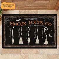 Hokus Pokus Co. Familie Personalisierte Halloween-Fußmatte, Maßgeschneiderte Hexenbesen-Matte, Lustige Herbstmatte, Halloween-Matte Hokus Pokus Co. Familie Personalisierte Halloween-Fußmatte, Maßgeschneiderte Hexenbesen-Matte, Lustige Herbstmatte, Halloween-Matte von BirgitVStore