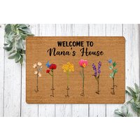 Willkommen in Nanas Haus Aquarell Blume Personalisierte Fußmatte, Familienname Großeltern Geschenk, Einweihungsgeschenk von BirgitVStore