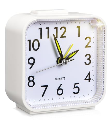 Birshe Analoger Wecker Leise Ohne Ticken Lauter Alarm Geräuschlos Tragbarer Wecker Mini Wecker Batteriebetrieben Wecker Wecker Analog Ohne Ticken Wecker mit Snoozefunktion Nachtlicht (White) von Birshe