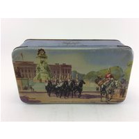 Walters Palm Toffee Dose Buckingham Palace Lifeguards Entering The Mall Candy Box Made in England Selten von BitchinKitschKitchen