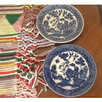 Blaue Weide Servierteller von BitterSweetRidgeLLC