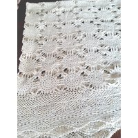Handgehäkelte Tischdecke 76cm X 200cm von BitterSweetRidgeLLC