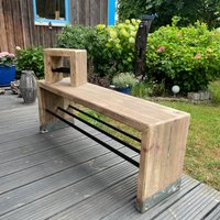 Rustikale Schuhbank Mit Kinderschuhbank Aus Einer Gerüstbohle von BjoernSchultz