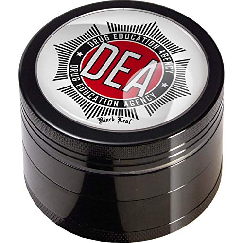 Black Leaf Grinder 4-teilig Ø 50 mm | hochwertiger Aluminium Crusher mit Pollenkammer | Premium Grinder in Black Leaf Design schwarz | inkl. Schaber von Black Leaf