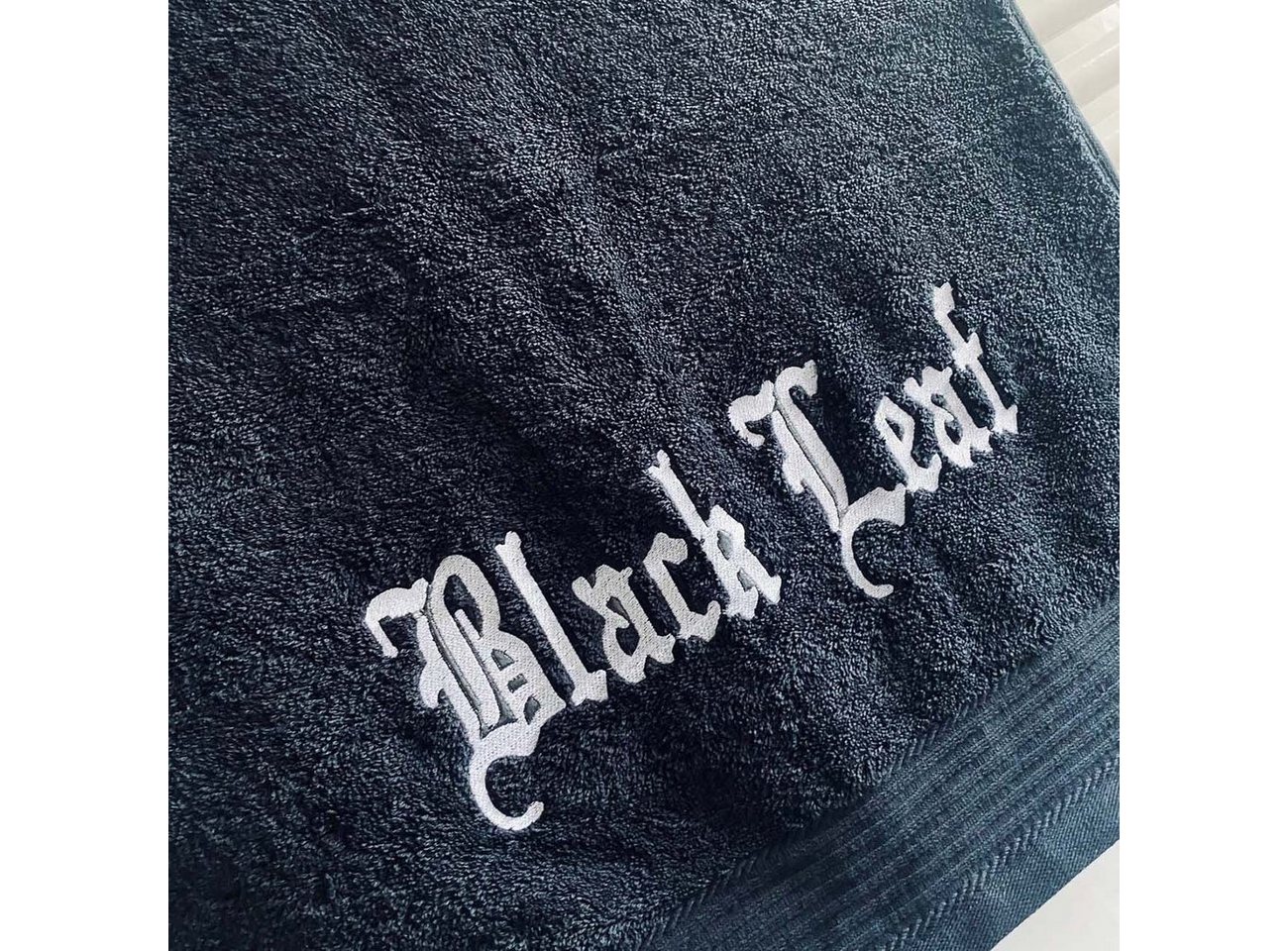 Black Leaf Handtuch gesticktes Logo, Originales Black Leaf®-Logo, 100% Baumwolle, Flauschig & Saugstark von Black Leaf