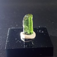 Turmalinkristall Verdelith 5.95Ct, Sahatany Valley Madagaskar, 15 X 9mm von BlackForestRockShop