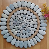 Strandstein Blumenmatte, Küstensteinmatte, Erdung, Fußmassage, Spa-Massage, Strandsteinmatte, Steinmatte, Steinteppich, Fußreflexzonenmassage, 40 cm von BlackSeaLovePebbles