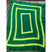 Neon Sommer Große Gehäkelte Decke von BlanketKitten