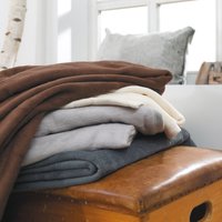 Porto Xxl Von Ibena Full/ Queen Size Baumwollmischung Bettdecke in 7 Natürlichen Uni-Farben von BlanketsByIbena