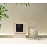 Plum Rose & Patchouli Duftende Sojakerze, 8 Unzen in Glasbehälter Mit Deckel, Nachhaltige Wohnkultur, Handgemachtes Geschenk Für Sie, Housewarming von BlaskCo